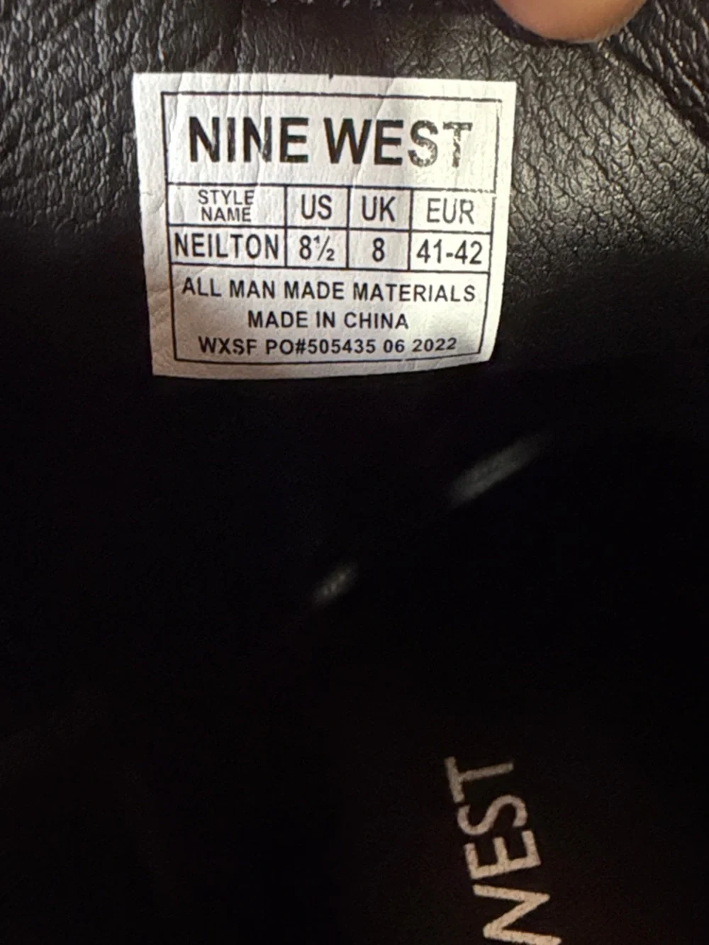 Nine West Black Leather Men's Chukka Boots size 8.5 new with tags